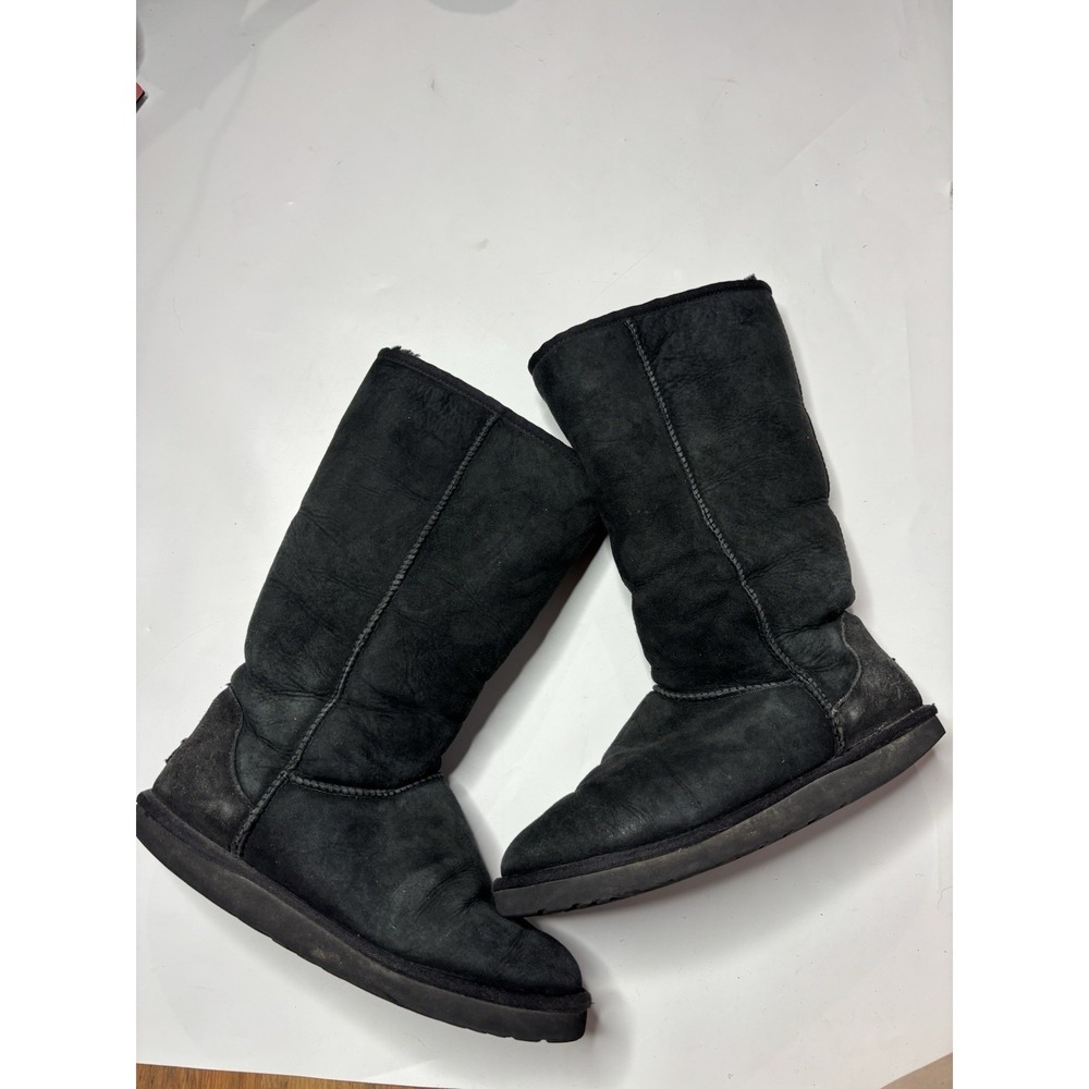 UGG Australia Women's 9.5 Boots Black Classic Tall Sheepskin Wool 5815